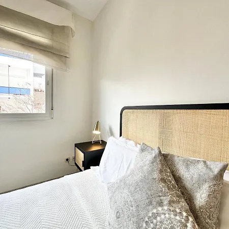 Center - Eaw Homes * Marbella