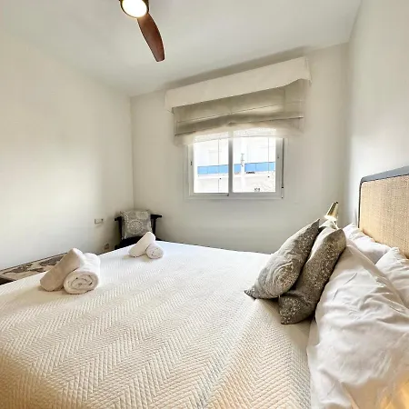 Center - Eaw Homes Daire