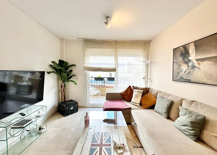 Center - Eaw Homes Марбелья